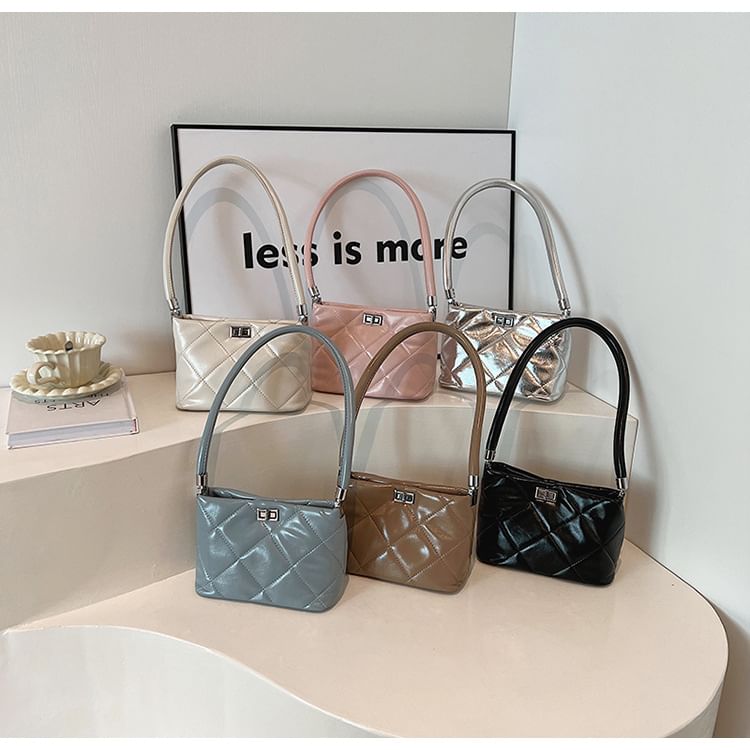 Bucket Bag Twisted Quilted