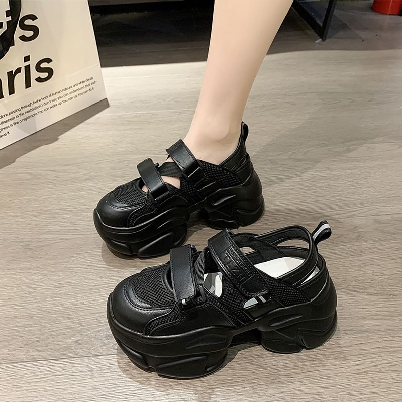 Platform Panel Sneakers Cutout