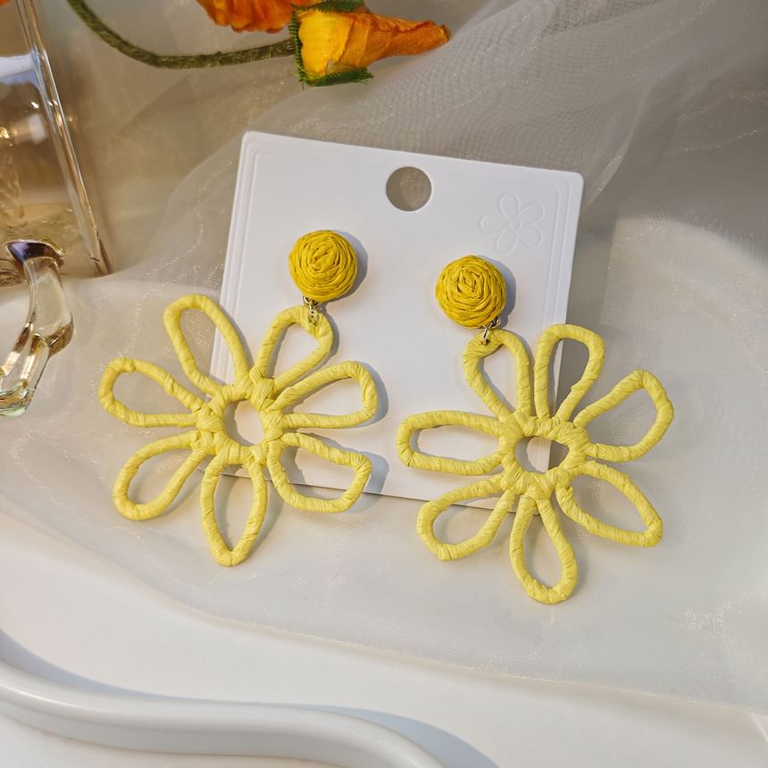 Perforated Floral Drop Earring