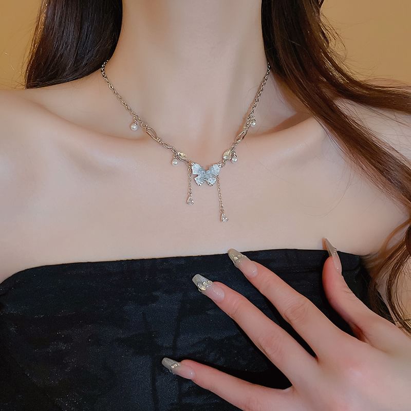 Necklace Layered Butterfly