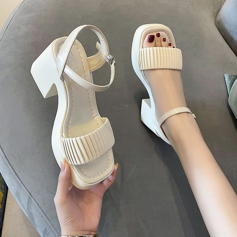 Square Heel Toe Block Sandals