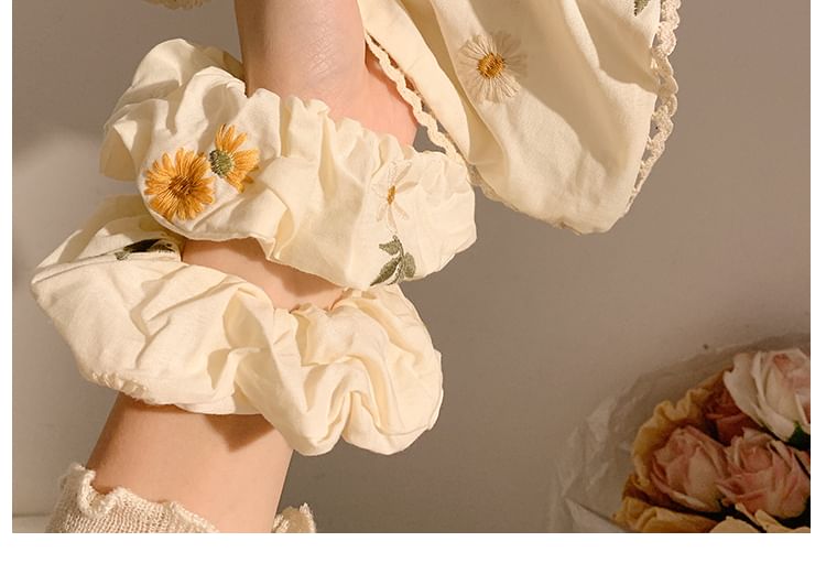 Bandana Floral (Various Scrunchie / Designs) Embroidered