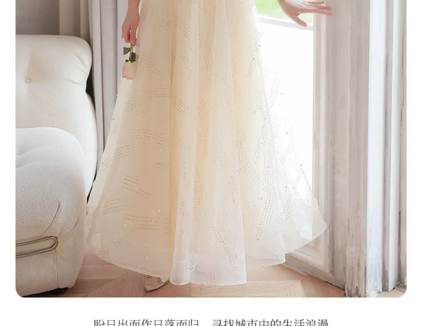 Short-Sleeve Ribbon Neck Mesh A-Line Evening Gown