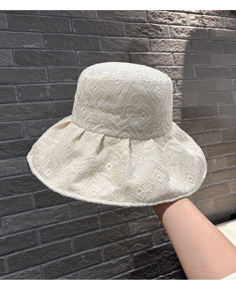 Pattern Embroidered Bucket Hat