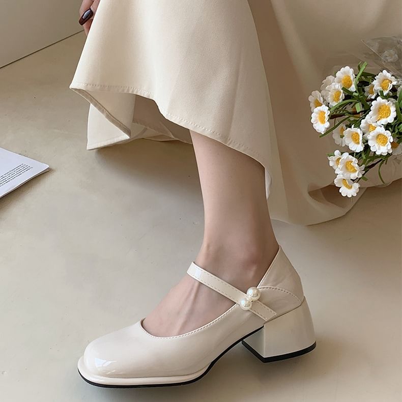 Jane Faux Mary Pearl Block Pumps Heel