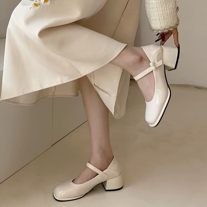 Jane Faux Mary Pearl Block Pumps Heel