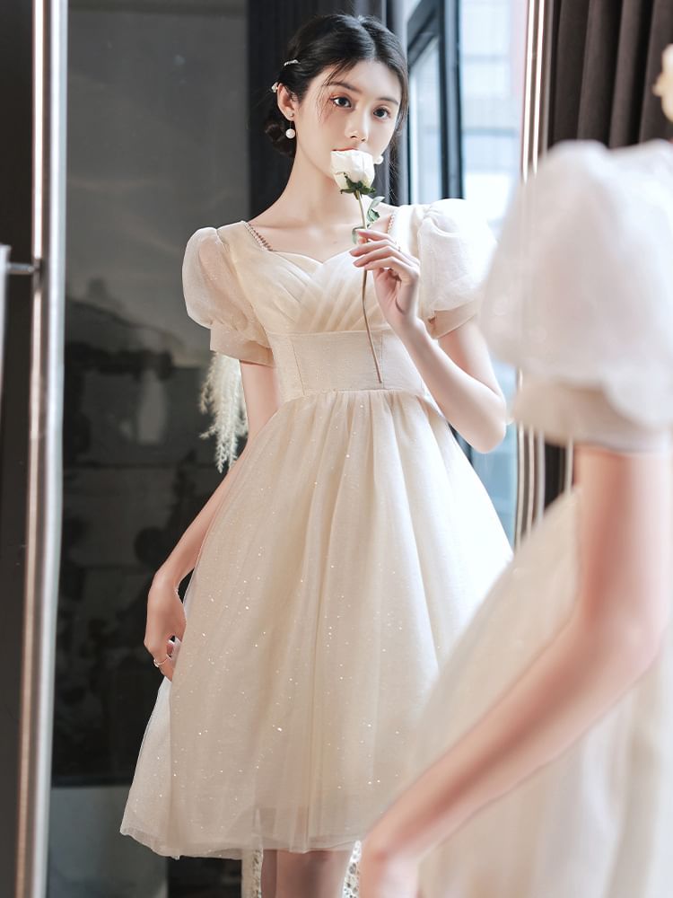 Short-Sleeve V-Neck Glitter A-Line Evening Gown / Party Dress