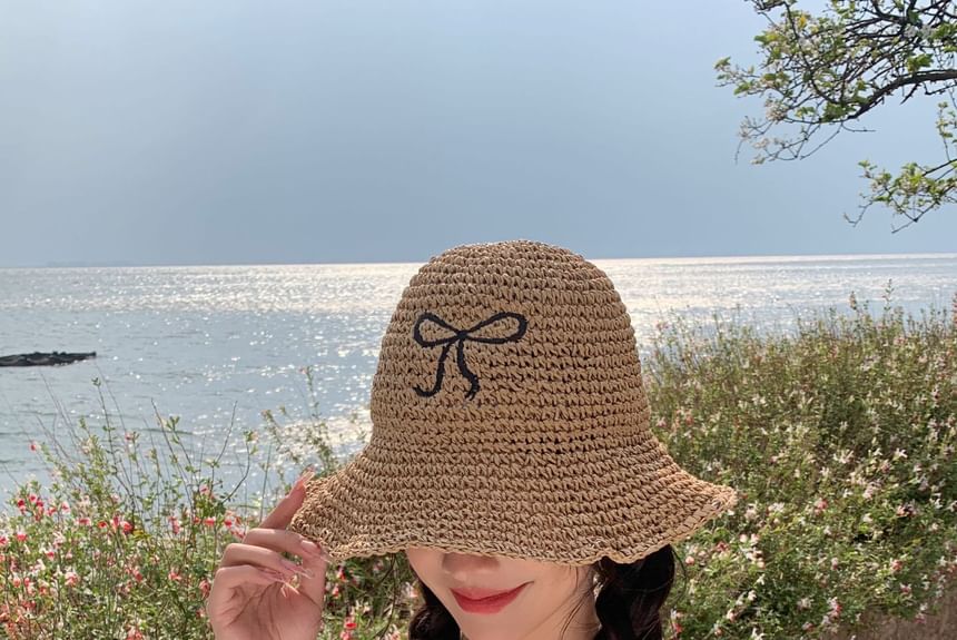 Straw Embroidered Bow Sun Hat