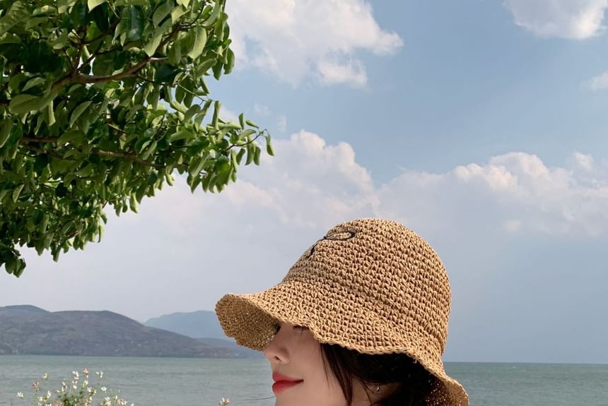 Straw Embroidered Bow Sun Hat