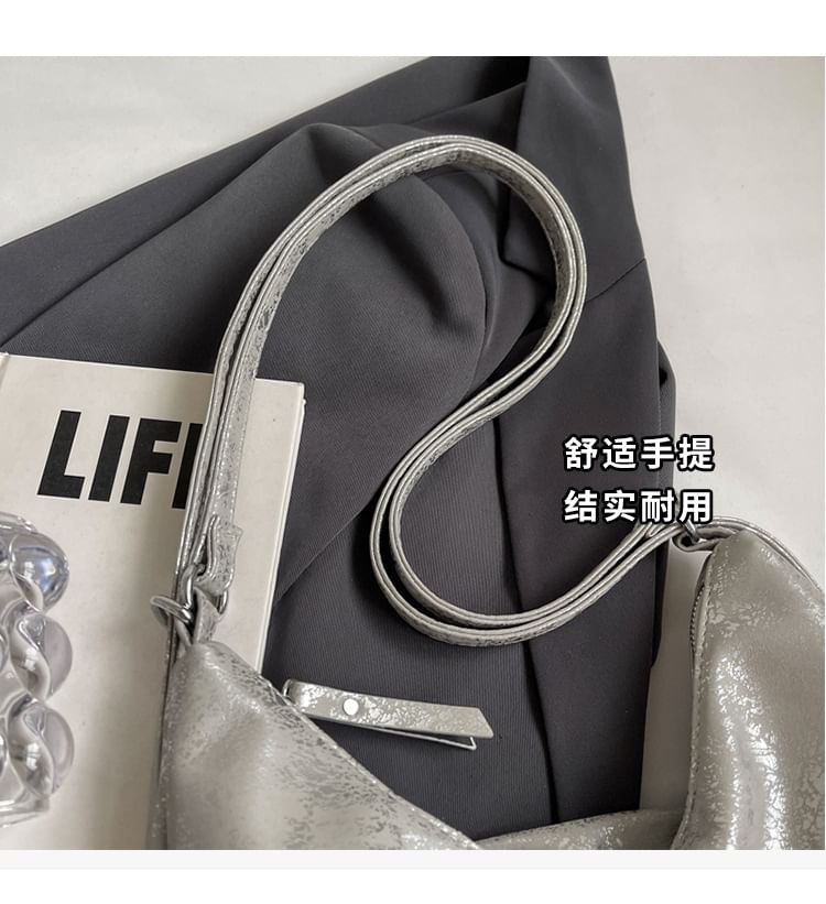 Leather Strap Backpack Zipped Plain Chain Faux