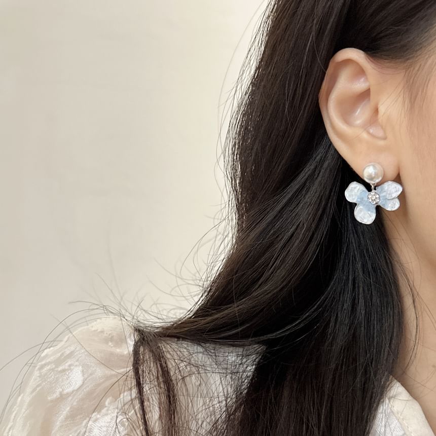 Pearl Faux Floral Earring Butterfly / Drop Alloy Crystal