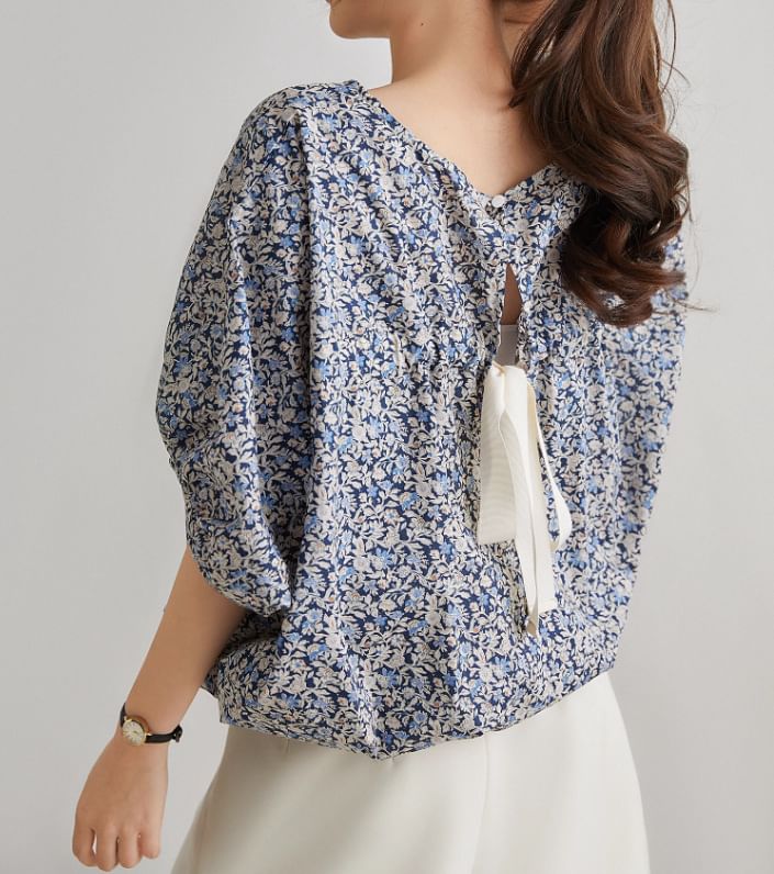 Balloon Sleeve Round Neck Floral Print Tie Back Blouse