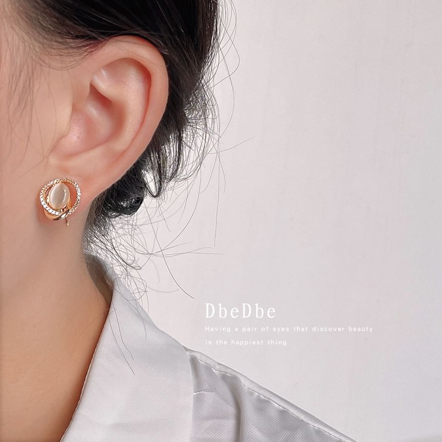 Ear Rhinestone Alloy Cuff