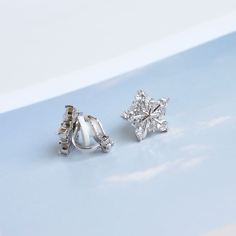 (Various Alloy Earring Rhinestone Designs) Stud Floral