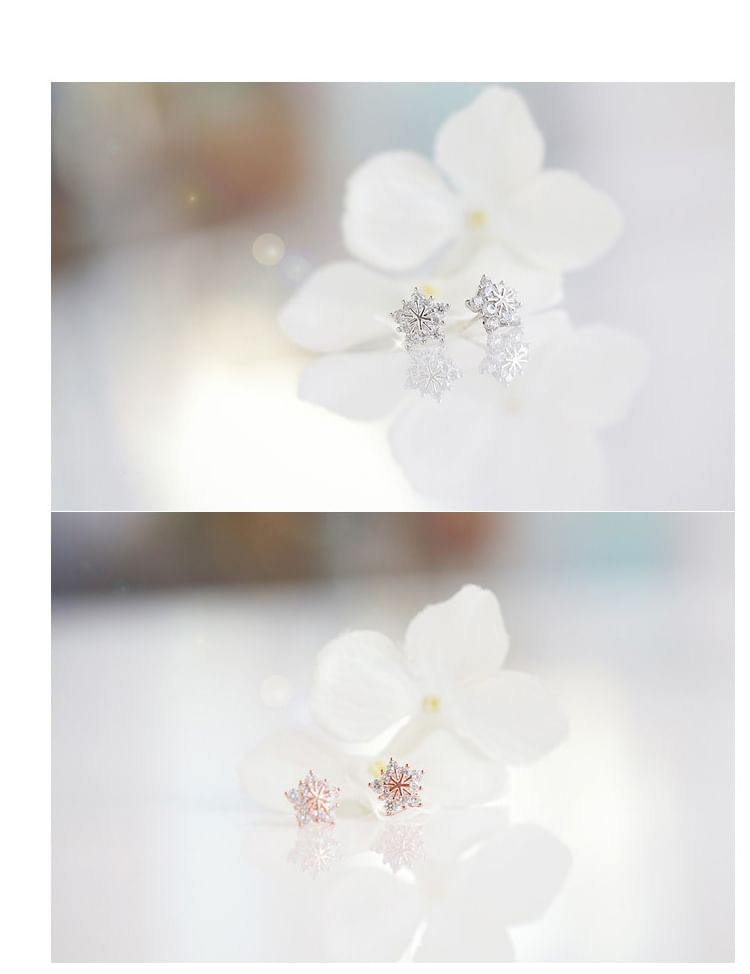 (Various Alloy Earring Rhinestone Designs) Stud Floral
