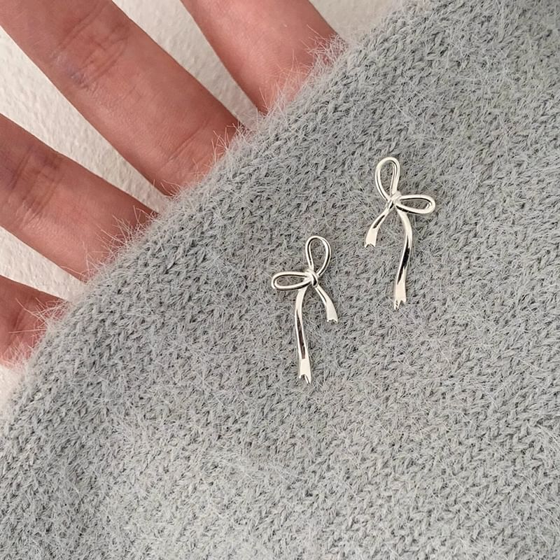 Bow Earring Stud