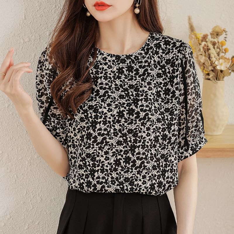 Short Sleeve Crew Neck Floral Print Blouse Egirldoll