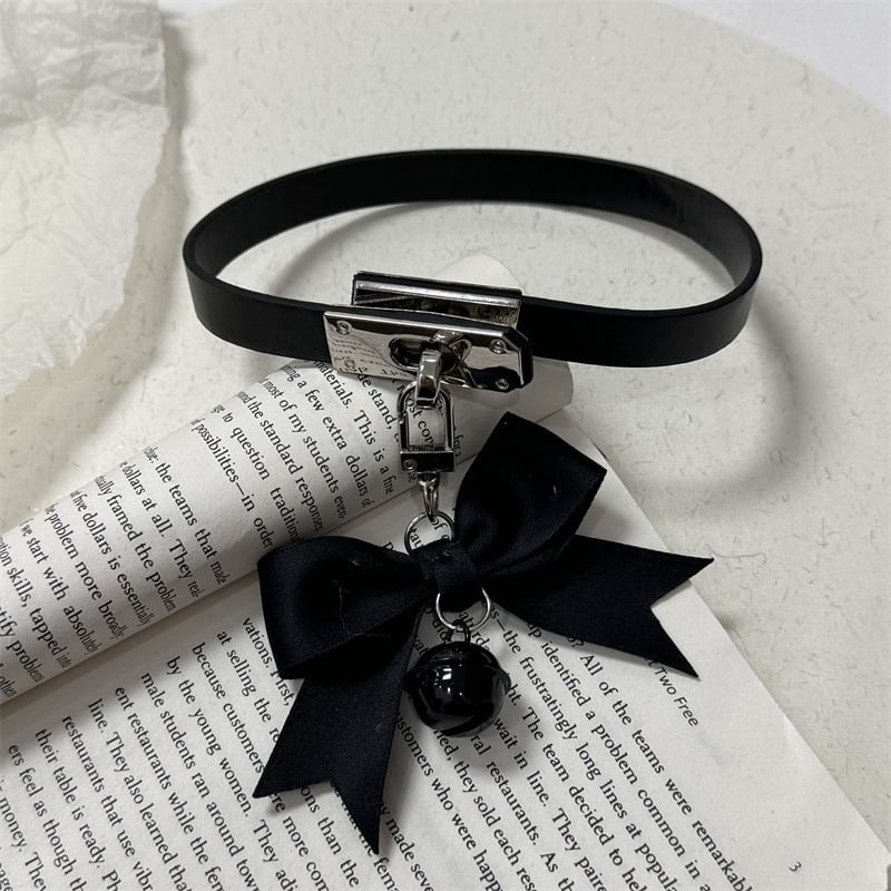 Pendant Necklace Choker Bowknot With Bell Black