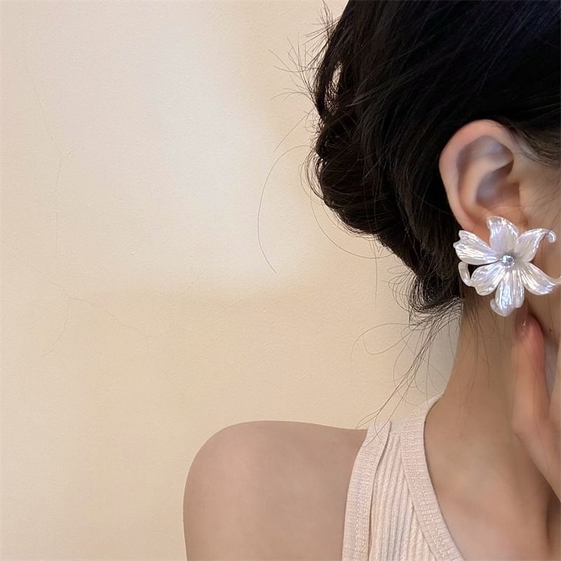 Earring Dangle Stud / Floral Alloy