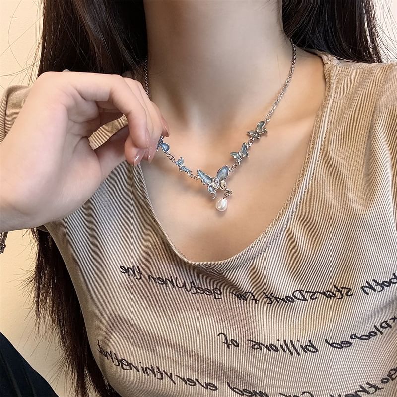 Butterfly Pearl Choker Alloy Faux
