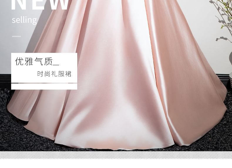 Short-Sleeve Square Neck Two Tone Bow Panel Satin A-Line Evening Gown