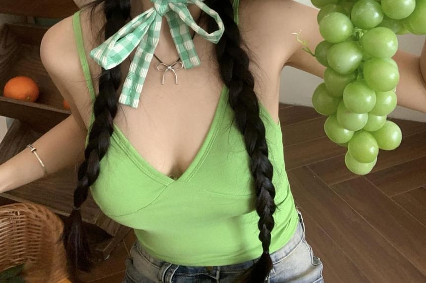 With Bucket Chin Gingham Hat Strap