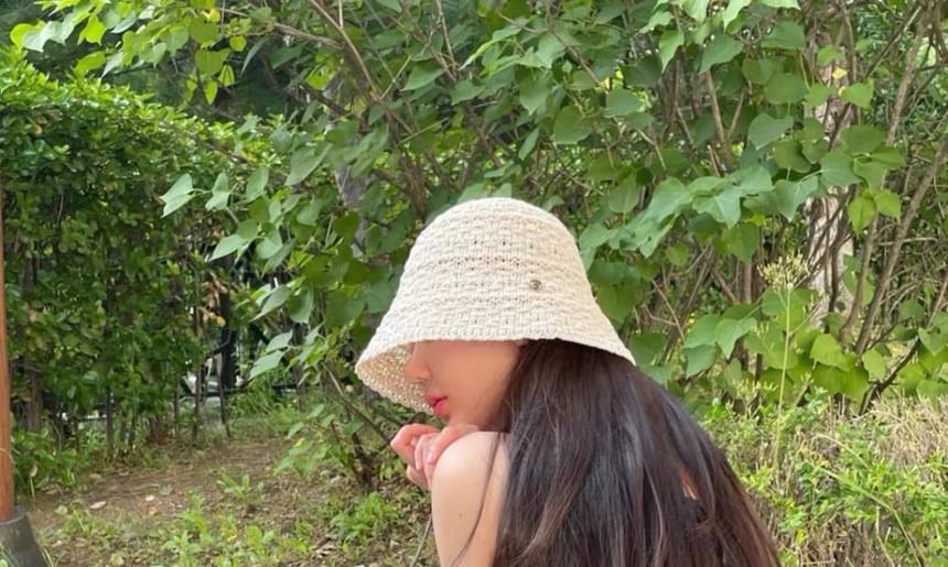 Brim Textured Hat Bucket Wide