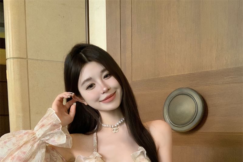 Top Halter Ruffle Floral