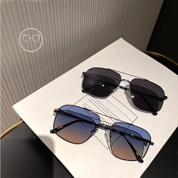 Metal Frame Sunglasses