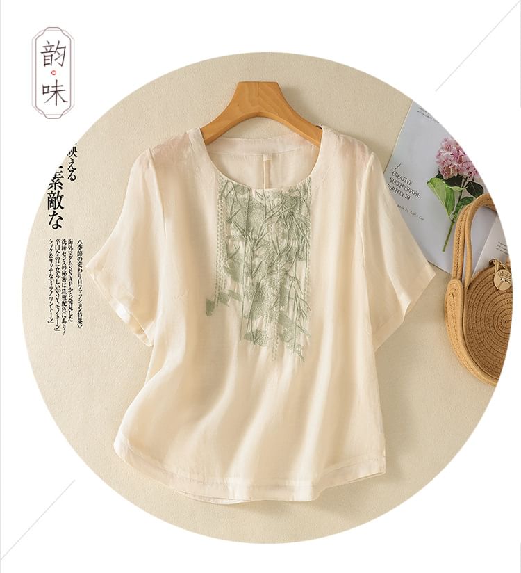 Short-Sleeve Leaf Embroidered Blouse