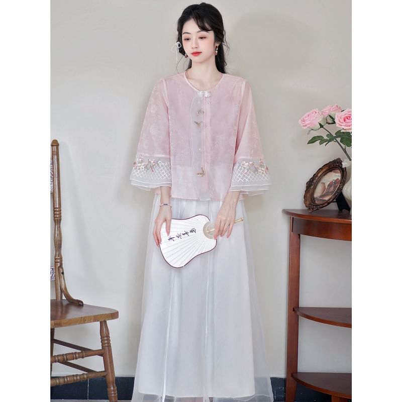 Flared-Sleeve Flower Embroidered Blouse / High Rise Plain Maxi A-Line Skirt