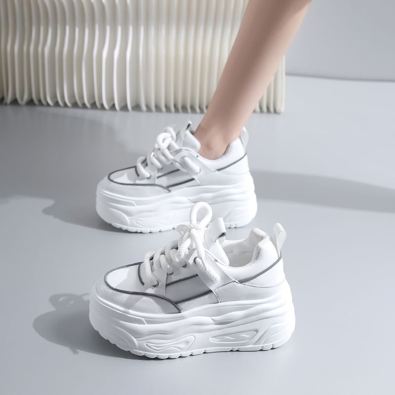 Sneakers Lace-Up Platform