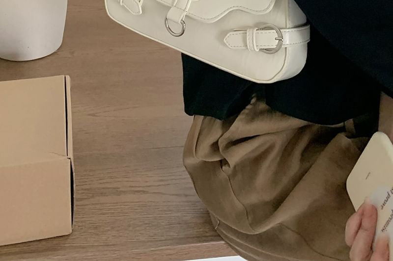 Shoulder Flap Buckled Bag