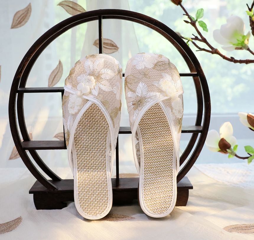 Mules Floral Lace