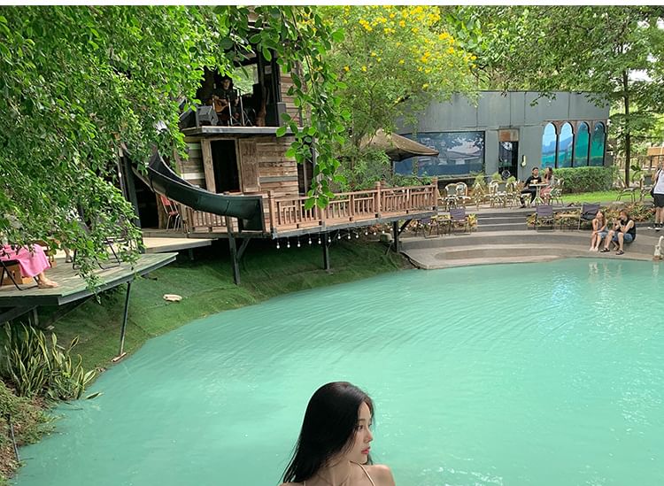 Back Neck Spaghetti Crinkle Strap Square Plain Maxi Dress A-Line Open