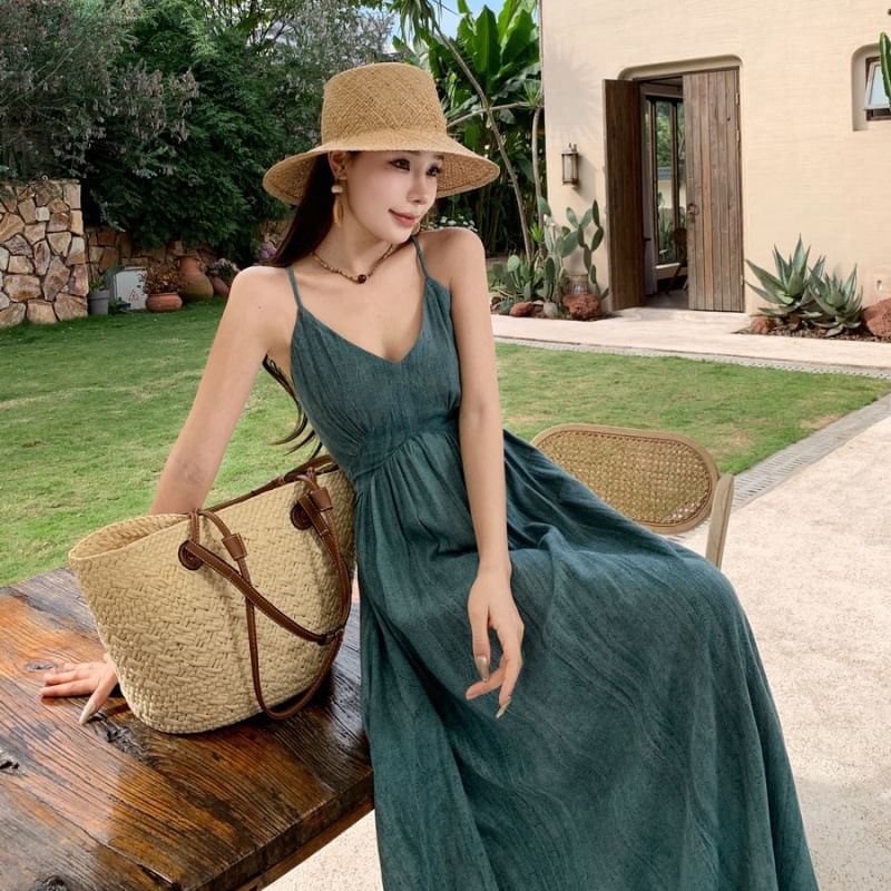 Maxi A-Line Spaghetti Strap Tie Dye Ruched Back V-Neck Open Dress