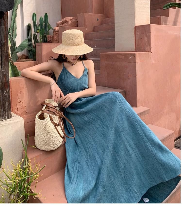 Maxi A-Line Spaghetti Strap Tie Dye Ruched Back V-Neck Open Dress