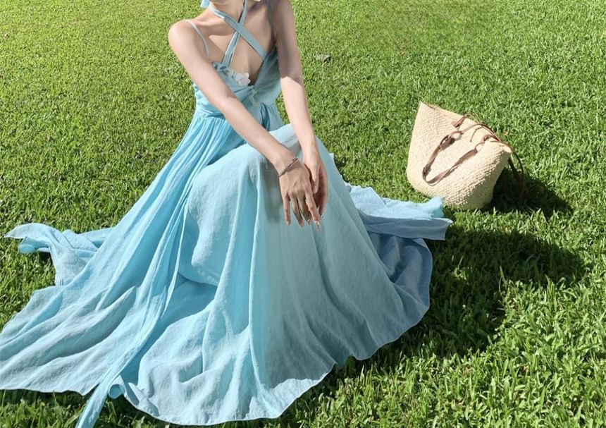 Ruched Back Dress Open Layered A-Line Floral Neck Maxi Accent Plain Halter