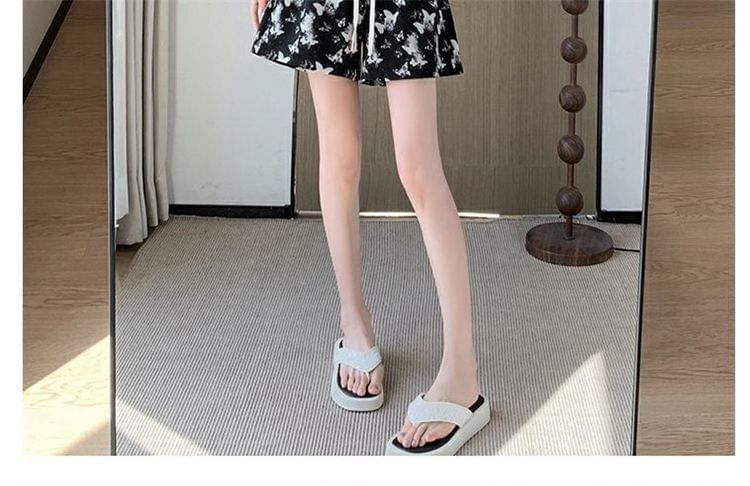 Drawstring Shorts Waist Butterfly Print