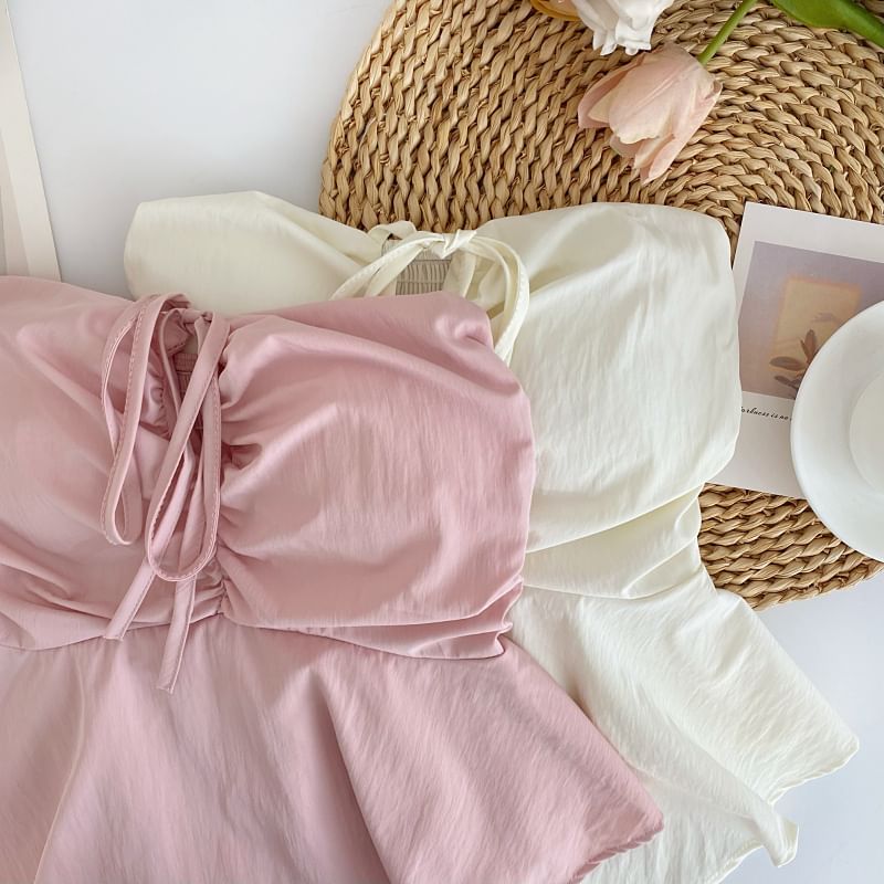 Schlichtes Tube-Top mit Schleife und Schößchen