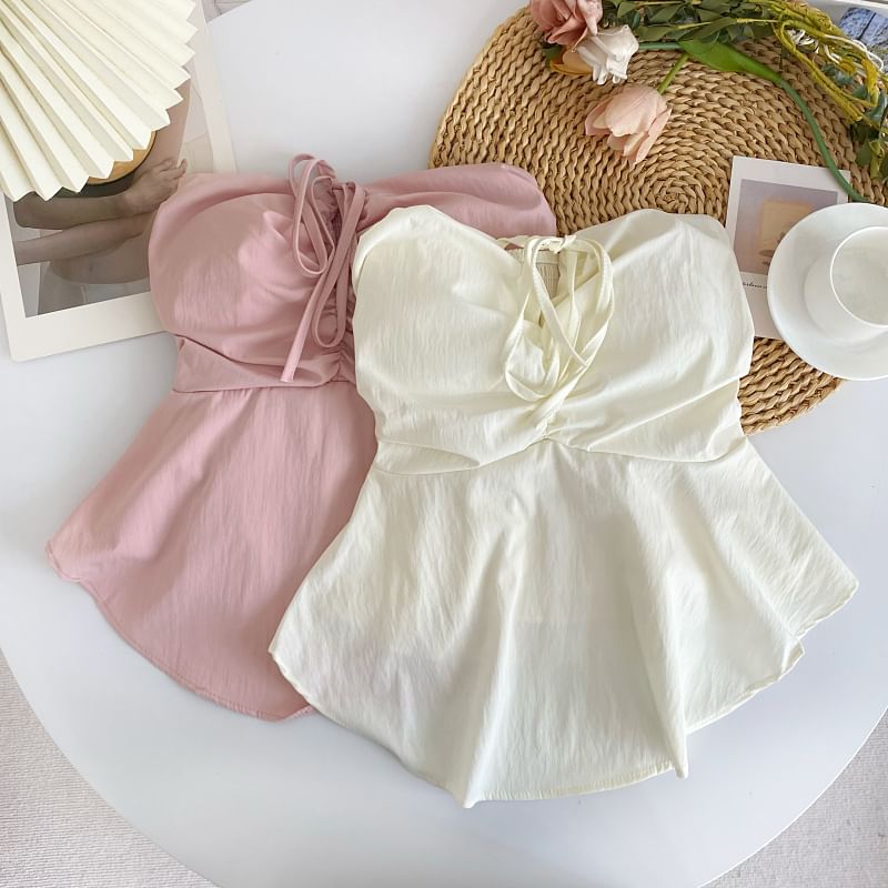 Schlichtes Tube-Top mit Schleife und Schößchen