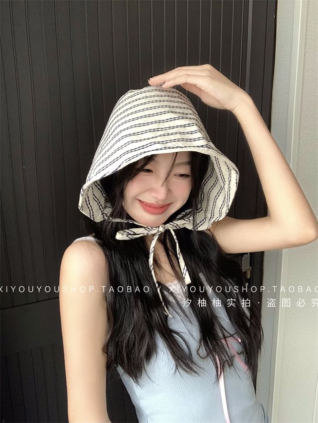 Bonnet Striped Hat