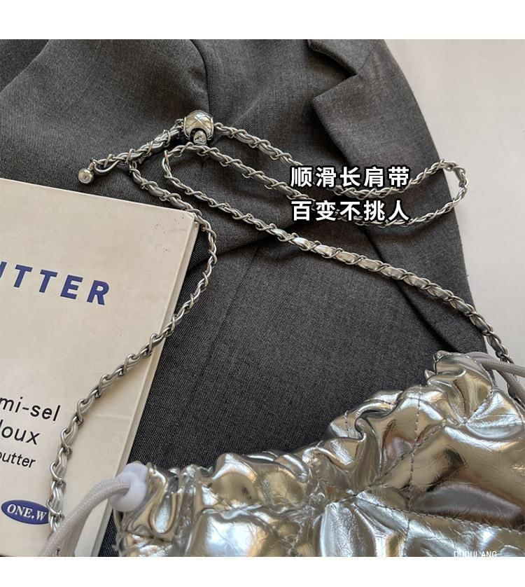 Strap Bag Bucket Chain Quilted