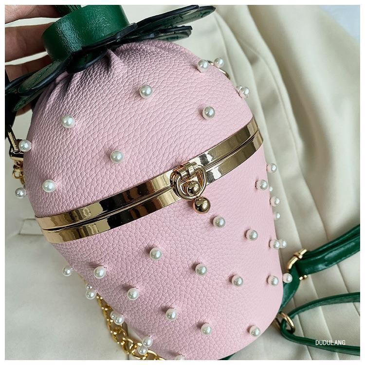 Strap Bucket Strawberry Chain Bag