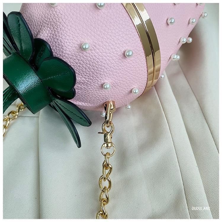 Strap Bucket Strawberry Chain Bag