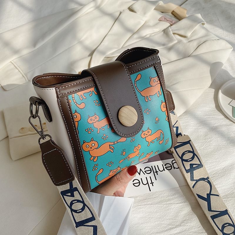 Faux Bag Leather Bucket Patterned