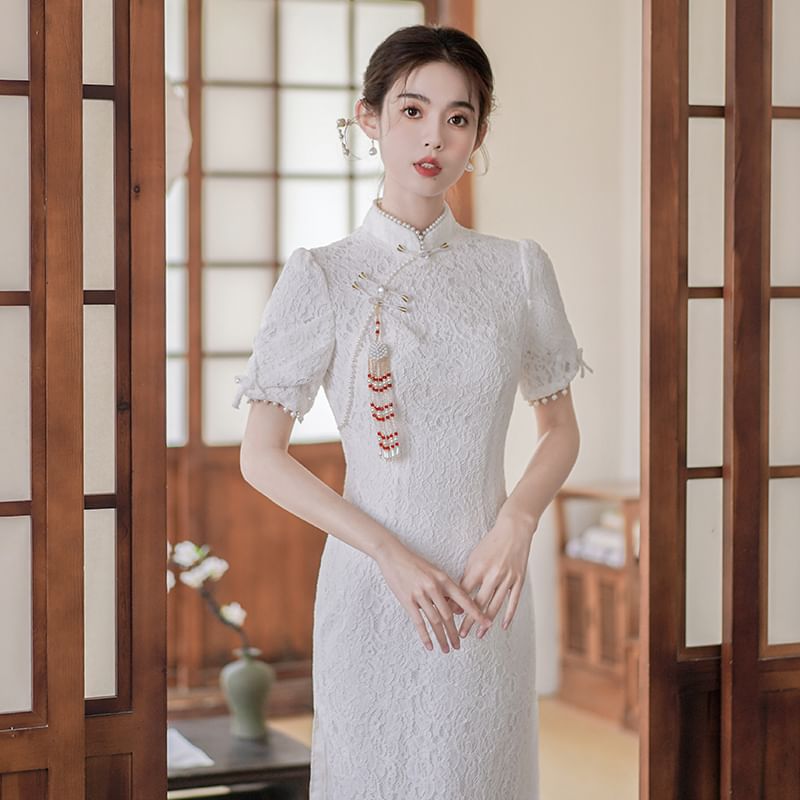 Traditional Chinese Short-Sleeve Plain Faux Pearl Fringed Frog Buttoned Slit Lace Midi Sheath Qipao