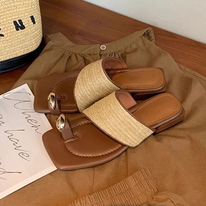 Toe Straw Sandals Loop