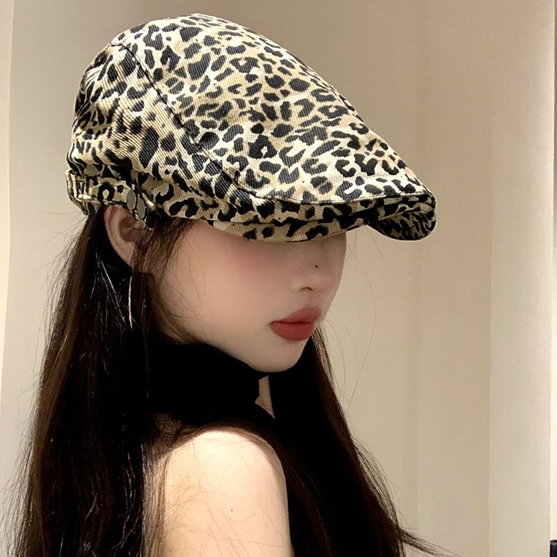 Leopard Print Cap Flat