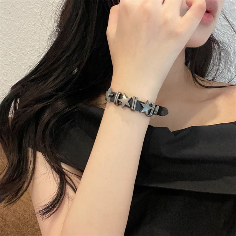 Faux Star Bracelet Leather